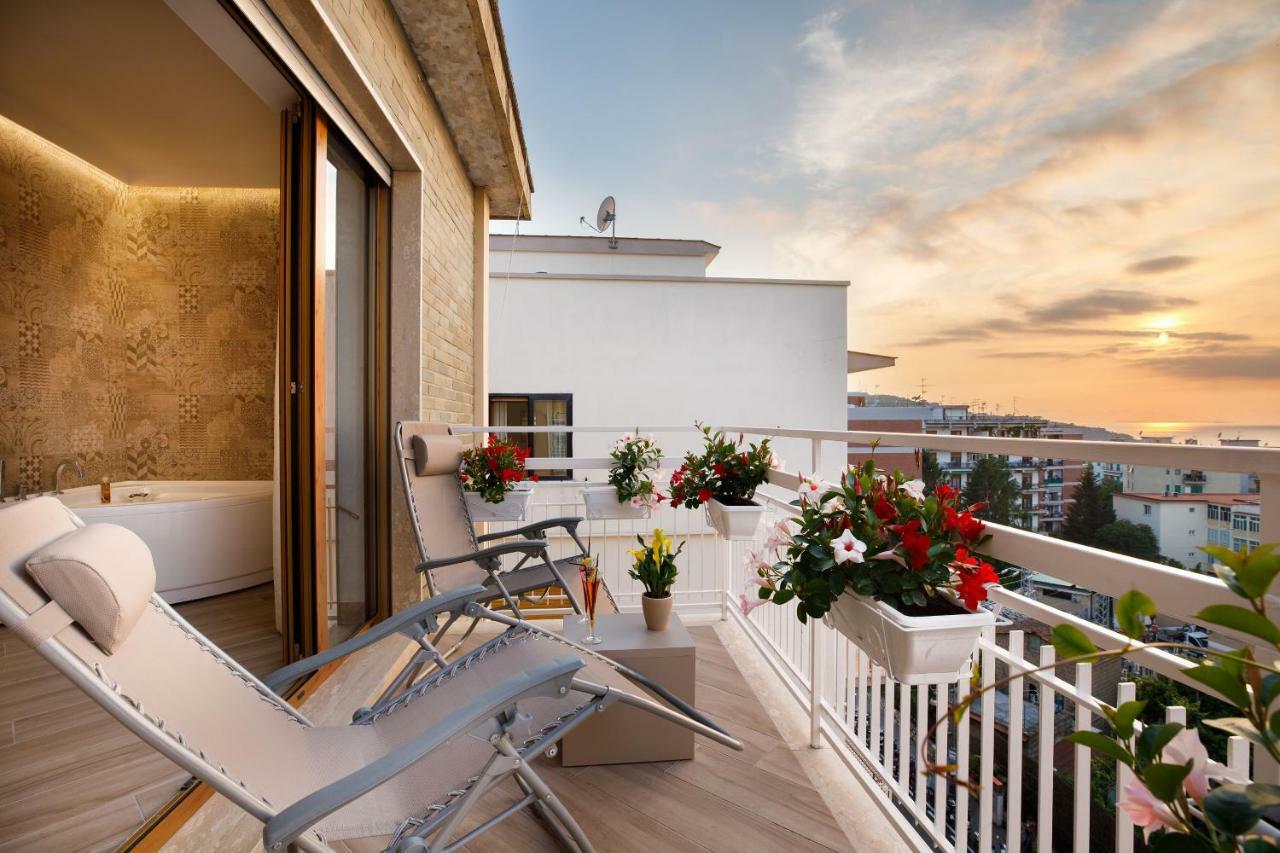 Le Muse Suite Península Sorrentina Exterior foto